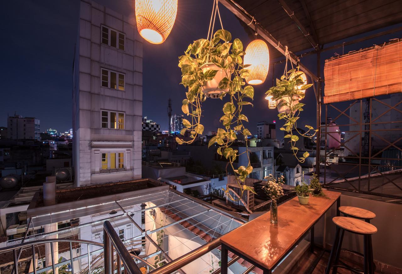 The Like Hostel & Cafe Ho-Chi-Minh-Stadt Exterior foto