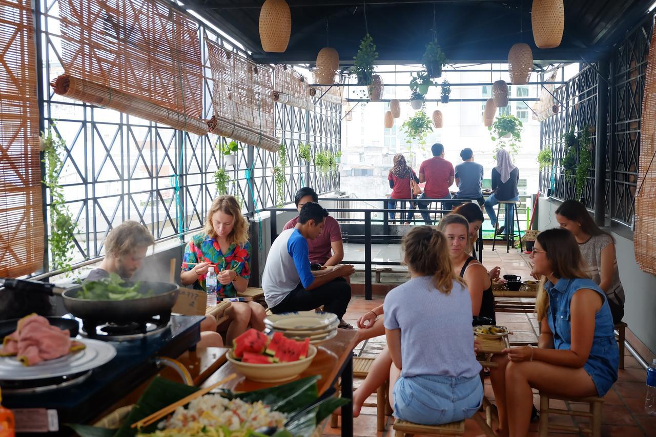 The Like Hostel & Cafe Ho-Chi-Minh-Stadt Exterior foto